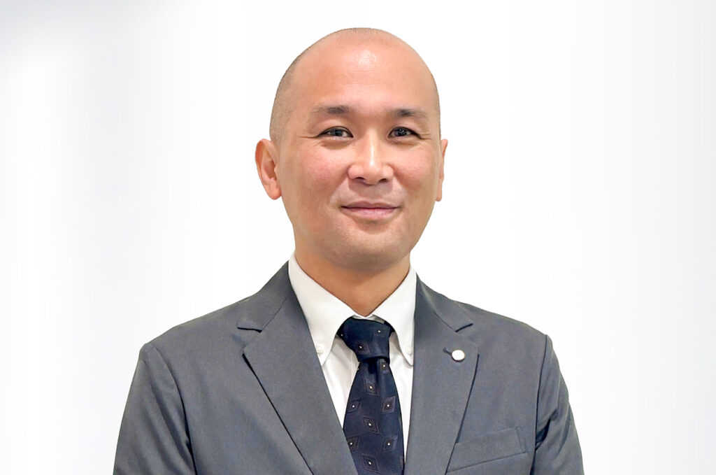 鎮目　努